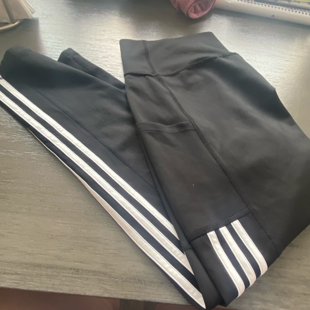 Adidas leggings